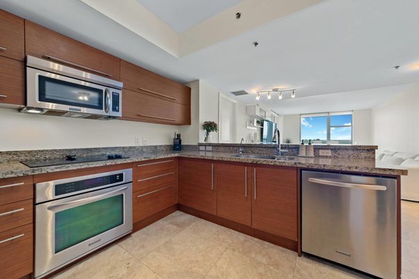 Interior, Kitchen, Stainless Steel Appliances