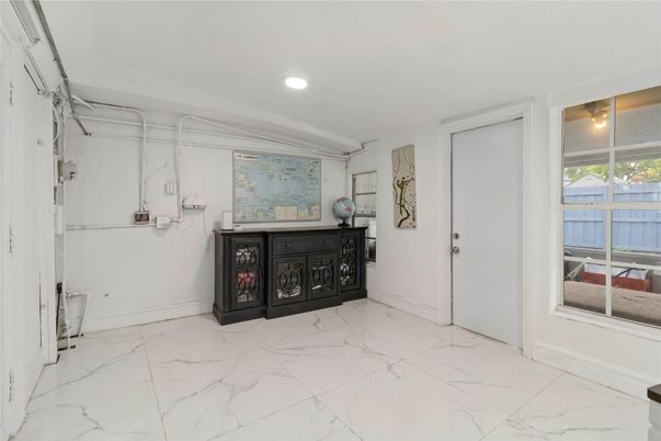 Interior, Marble, Recessed Lighting
