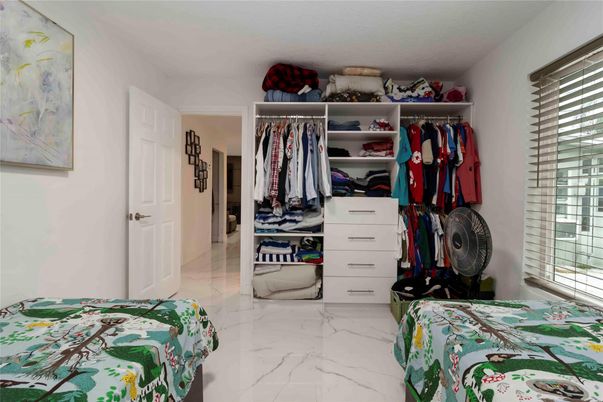 Interior, Marble, Walk-in Closets