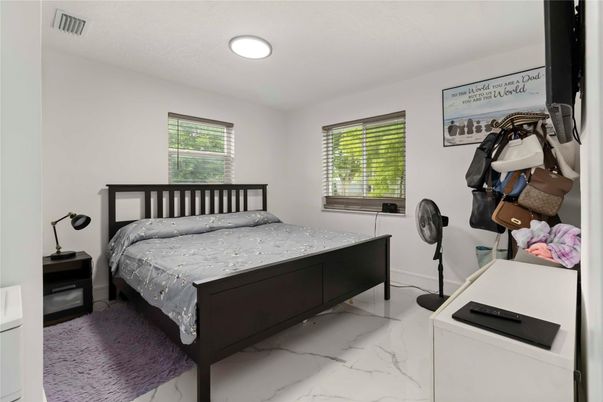 Bedroom, Interior, Marble, Recessed Lighting