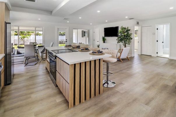 Dining room, Interior, Kitchen, Recessed Lighting, Wood Texture Flooring