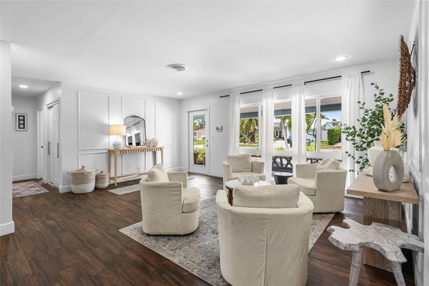 Interior, Living room, Recessed Lighting, Wood Texture Flooring