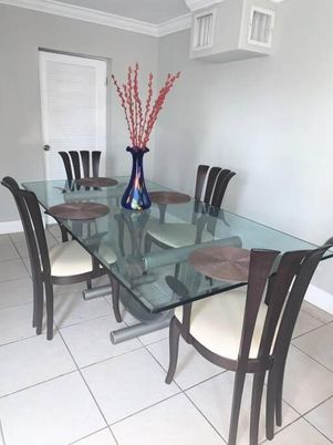 Dining room, Interior