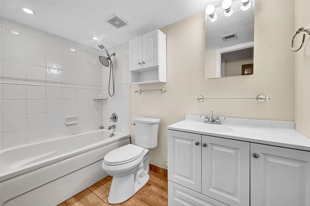 Bathroom, Interior, Recessed Lighting, Wood Texture Flooring