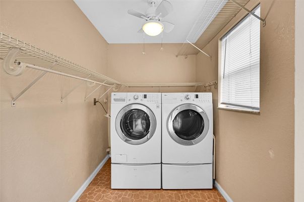 Interior, Washer