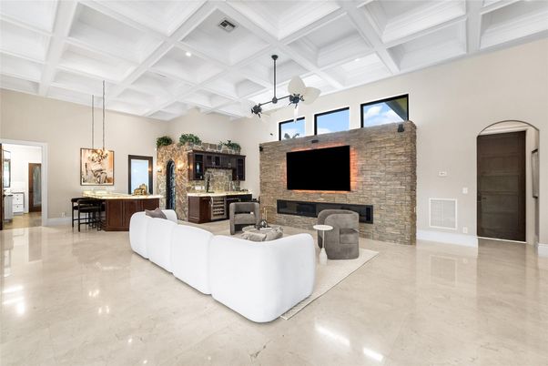 Fireplace, Interior, Living room, Pendant Lights, Recessed Lighting, Stone Walls