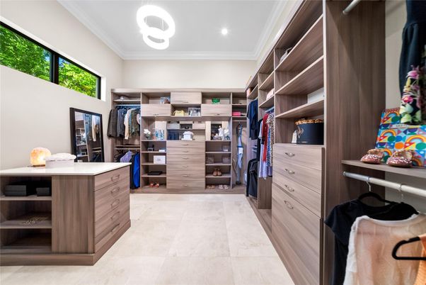 Interior, Recessed Lighting, Walk-in Closets