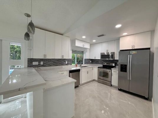 Interior, Kitchen, Pendant Lights, Recessed Lighting, Stainless Steel Appliances