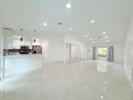 Empty room, Interior, Kitchen, Pendant Lights, Recessed Lighting
