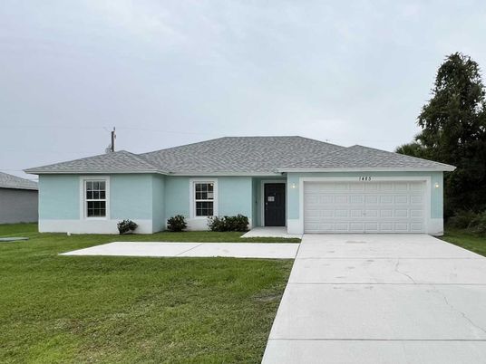 Attached, Backyard, Exterior, Facade, Ranch