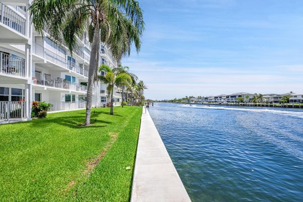Exterior, Water