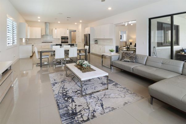Dining room, Interior, Kitchen, Living room, Pendant Lights, Recessed Lighting, Stainless Steel Appliances