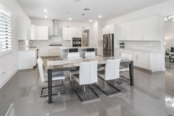 Dining room, Interior, Kitchen, Pendant Lights, Recessed Lighting, Stainless Steel Appliances