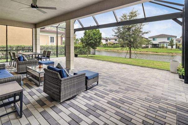 Exterior, Glass Ceilings, Sun Room, Water