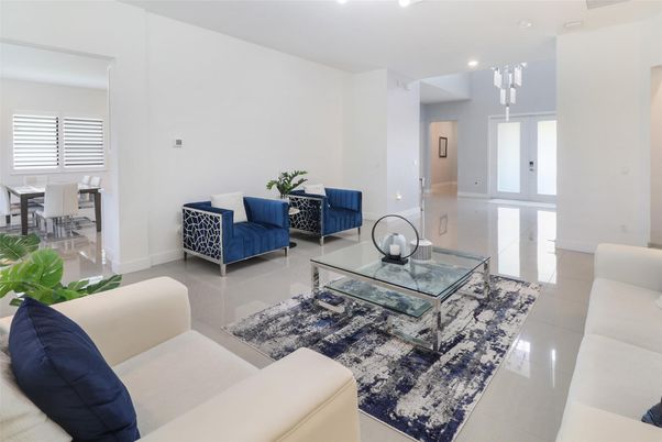 Dining room, Interior, Living room, Recessed Lighting