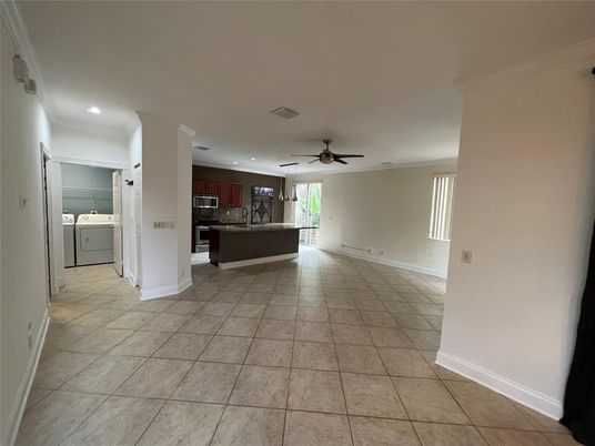 Interior, Kitchen, Recessed Lighting, Washer