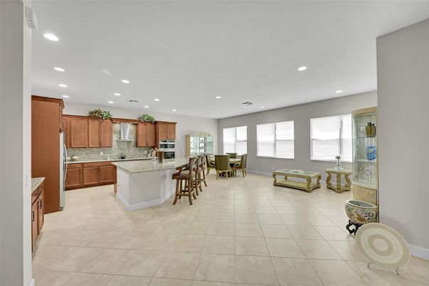 Dining room, Interior, Kitchen, Recessed Lighting