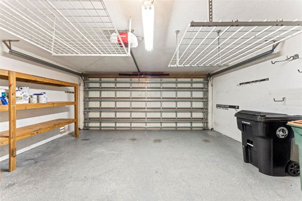 Garage, Interior