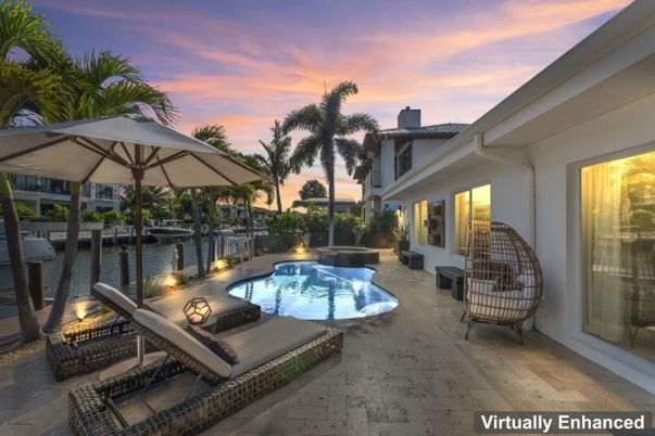 Exterior, Pool, Water