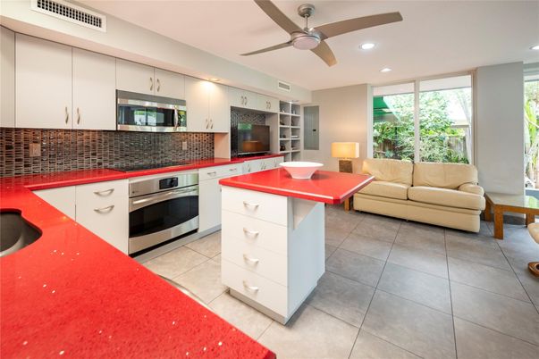 Interior, Kitchen, Living room, Recessed Lighting, Stainless Steel Appliances