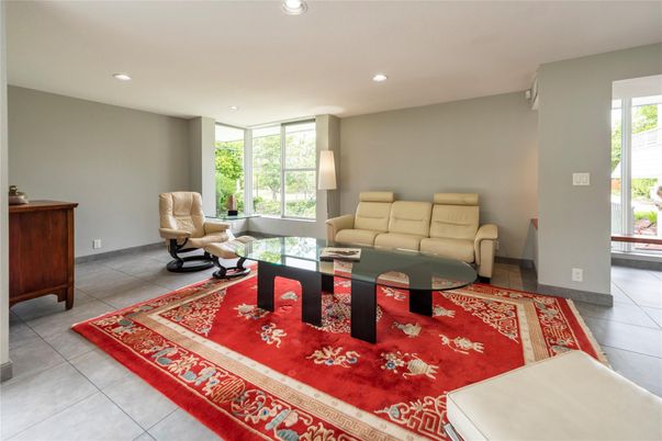 Interior, Living room, Recessed Lighting