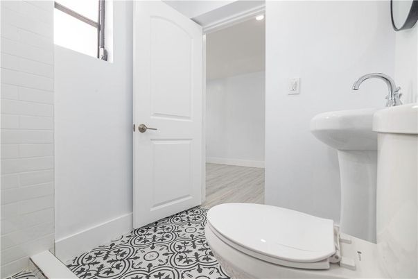 Bathroom, Interior, Recessed Lighting, Wood Texture Flooring