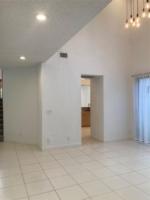 Empty room, Interior, Pendant Lights, Recessed Lighting