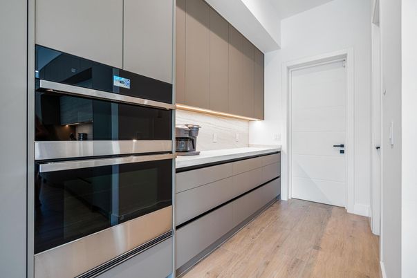 Interior, Kitchen, Stainless Steel Appliances, Wood Texture Flooring