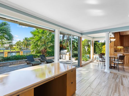 Dining room, Interior, Kitchen, Sun Room, Water, Wood Texture Flooring