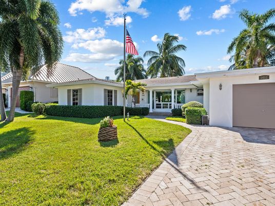 Attached, Backyard, Exterior, Facade, Ranch