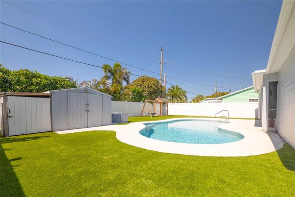 Backyard, Exterior, Pool