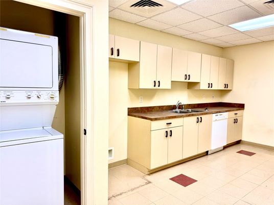 Interior, Kitchen, Washer