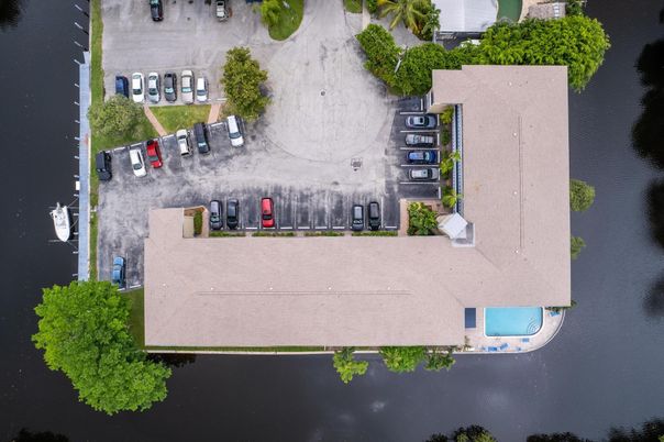 Exterior, Drone