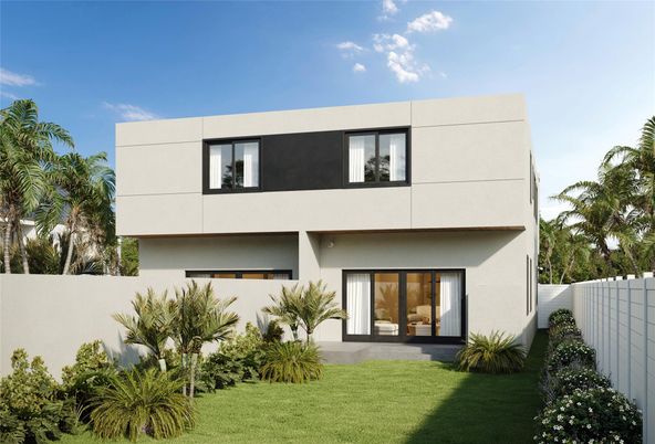 Backyard, Exterior, Facade, Modern