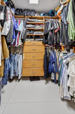 Interior, Walk-in Closets