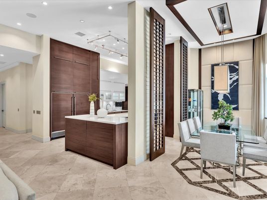 Dining room, Interior, Kitchen, Recessed Lighting