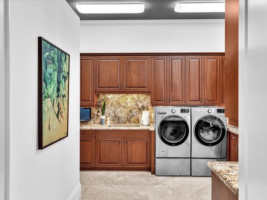 Interior, Washer