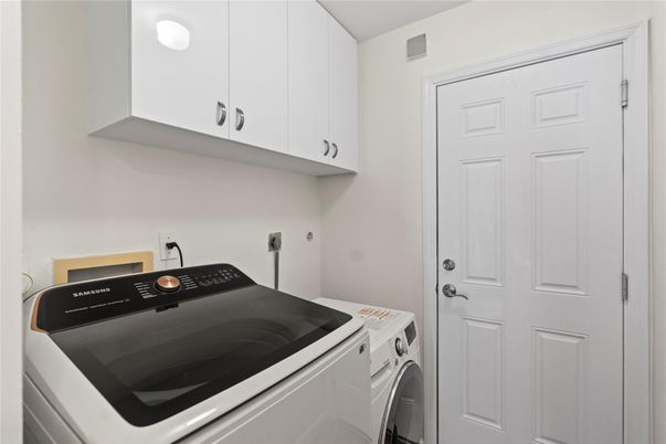 Interior, Washer