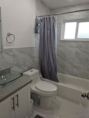Bathroom, Interior, Marble, Marble Walls