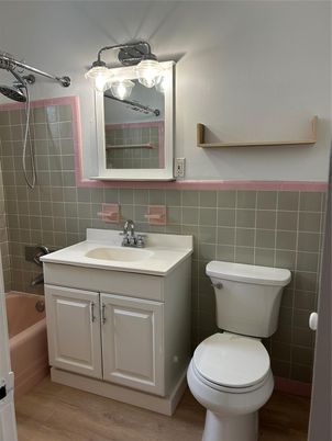 Bathroom, Interior, Wood Texture Flooring