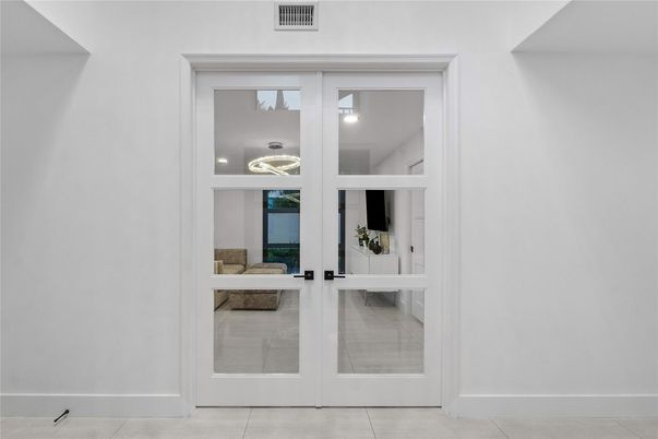 Interior, Recessed Lighting