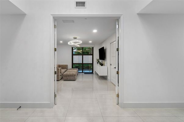 Interior, Pendant Lights, Recessed Lighting