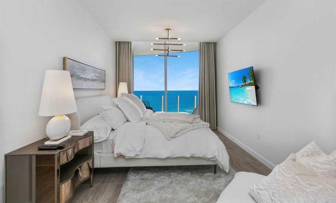 Bedroom, Interior, Pendant Lights, Water, Wood Texture Flooring
