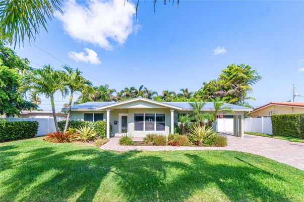 Attached, Backyard, Exterior, Facade, Ranch