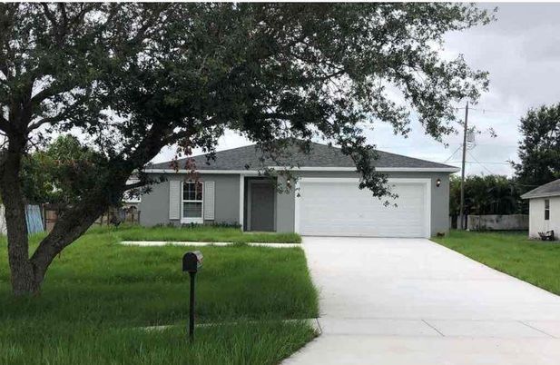 Attached, Backyard, Exterior, Facade, Ranch