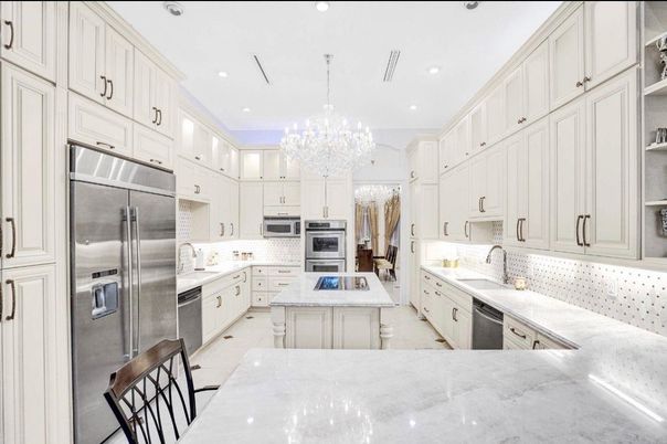 Chandelier, Interior, Kitchen, Recessed Lighting, Stainless Steel Appliances