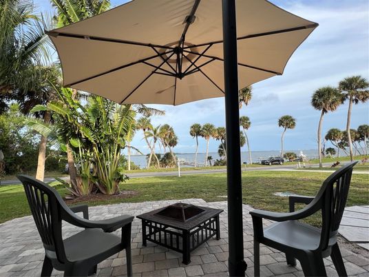 Backyard, Exterior, Water
