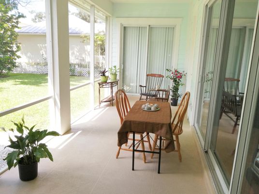 Dining room, Interior, Sun Room