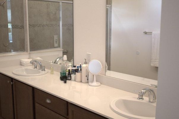 Bathroom, Dual Sink Vanities, Interior