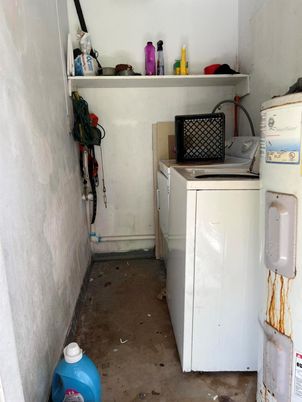 Interior, Washer
